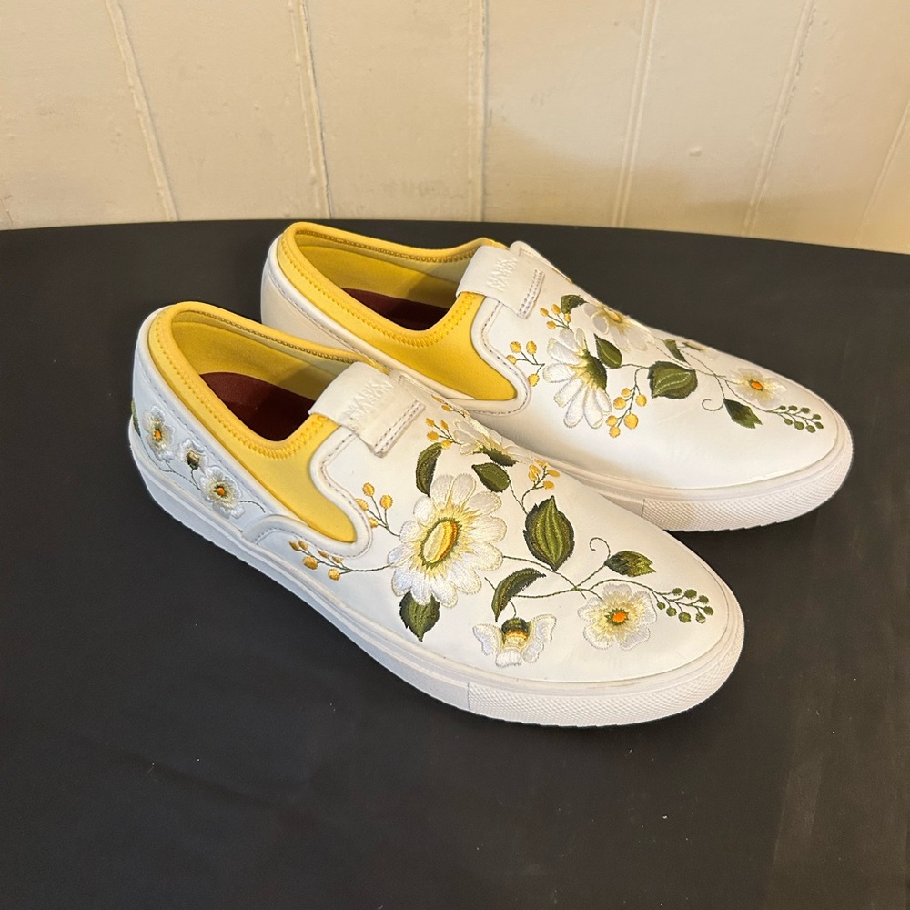 Mark Nason X Sketches Razor Cup Floral Daisy Leather Slip-Ons Size 7